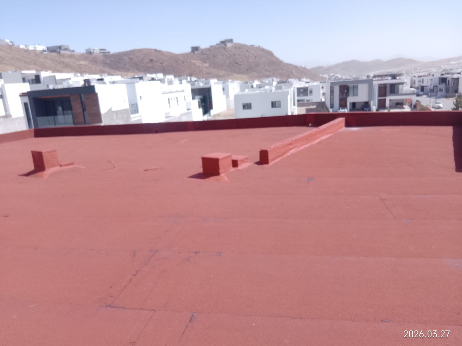 Impermeabilización y pintura en bodega